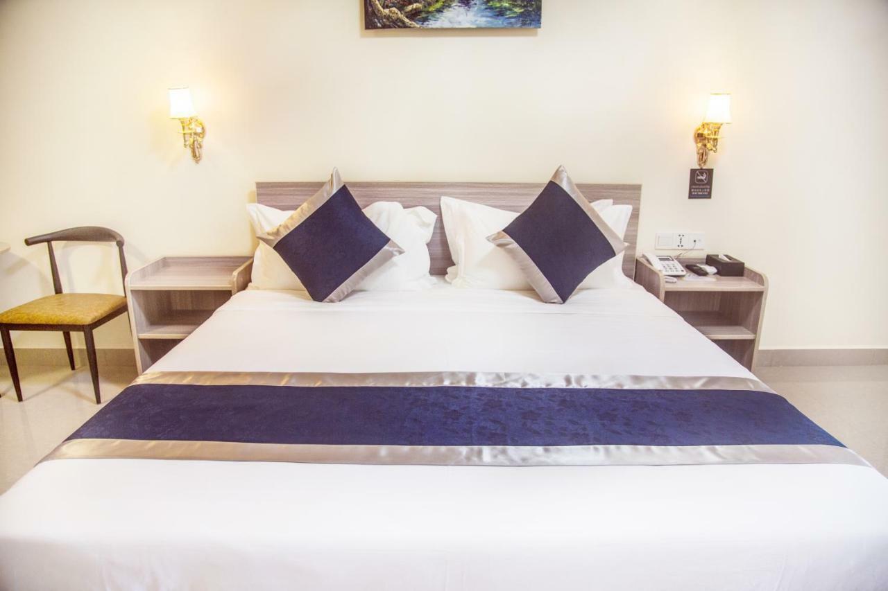 City Comfort Hotel Phnom Penh Airport Esterno foto