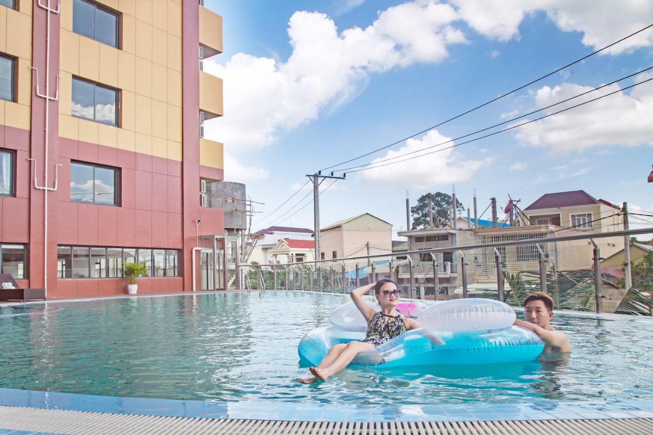 City Comfort Hotel Phnom Penh Airport Esterno foto