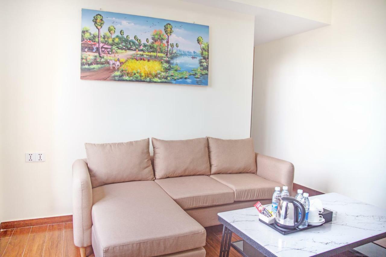 City Comfort Hotel Phnom Penh Airport Esterno foto