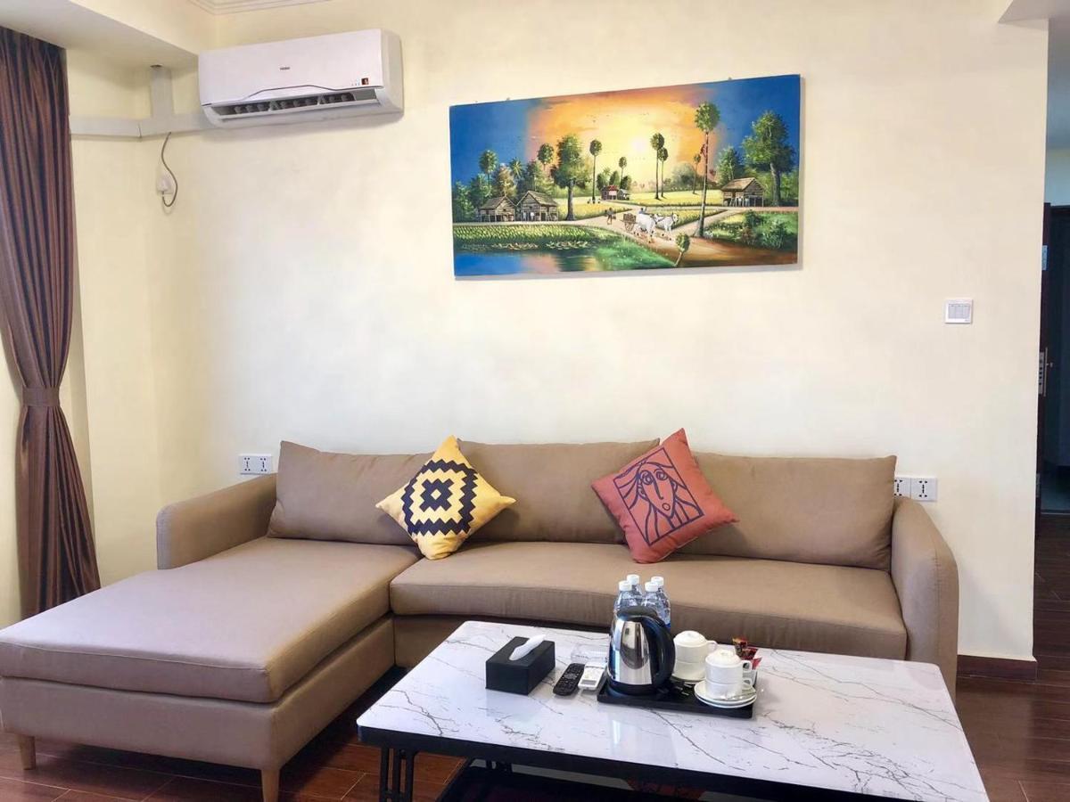 City Comfort Hotel Phnom Penh Airport Esterno foto