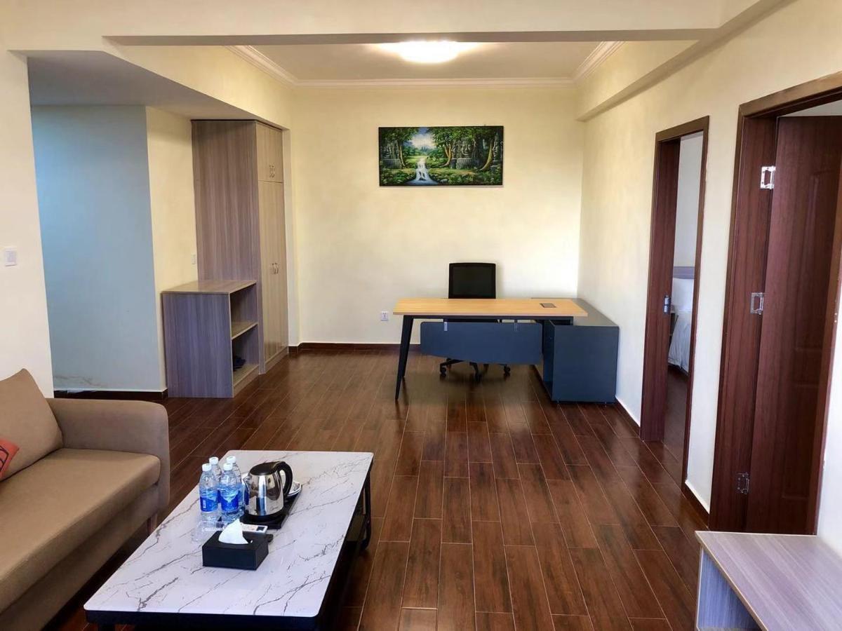 City Comfort Hotel Phnom Penh Airport Esterno foto